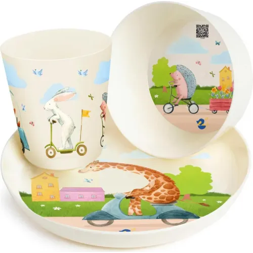 Bolalar idishlari to'plami Plast Team Baby Play with Me Animals  (tovoq, piyola, stakan 270 ml)