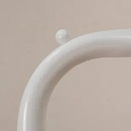 Kiyim uchun ilgich ЗМИ Валенсия 22М oq