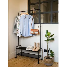 Kiyim uchun ilgich ЗМИ Валенсия 32М qora